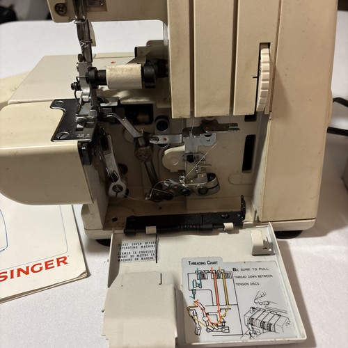 Singer Serger Ultralock 14 U52A 3 Faden Nähmaschine mit Pedal, Buch - Bild 6 von 7