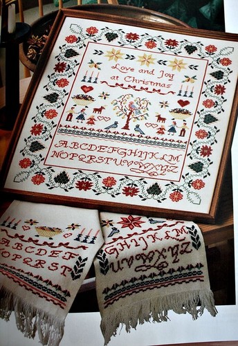 VTG Christmas Joys To Craft Stitch Book Better Homes & Gardens Hardcover 1985 16 - Picture 4 of 5