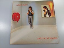Robert Plant Pictures at Eleven LP Vinyl 1982...