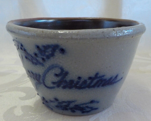 Vintage Salmon Falls Stoneware Bowl 1991 Holly W/Berries Merry Christmas 3"X4.5" - Picture 3 of 10