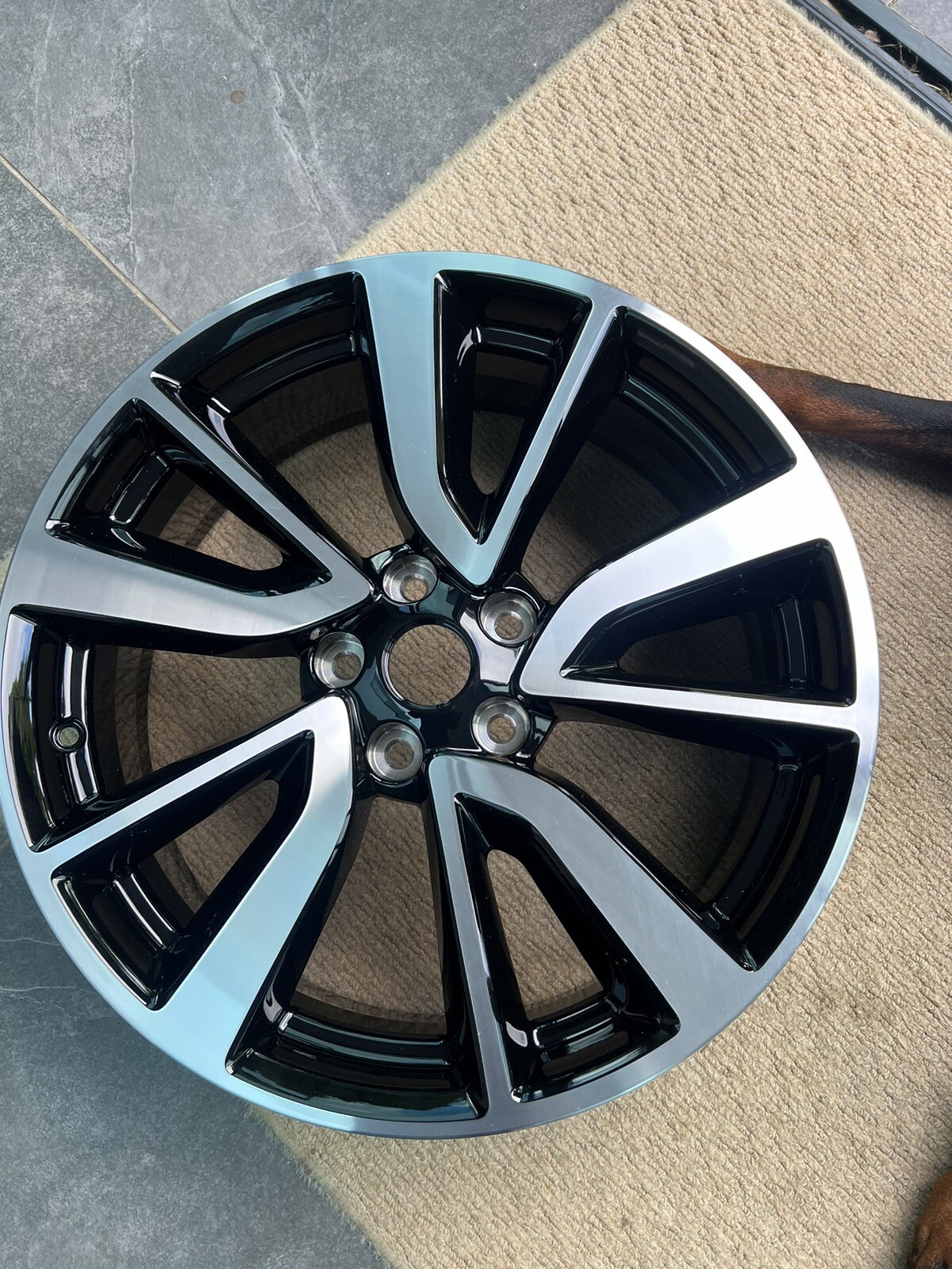 Genuine Nissan QASHQAI J11e X-trail T32 Tekna Alloy Wheel 19 