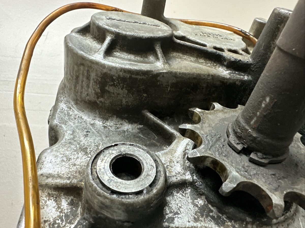 s-l1200.jpg s-l1200.jpg
