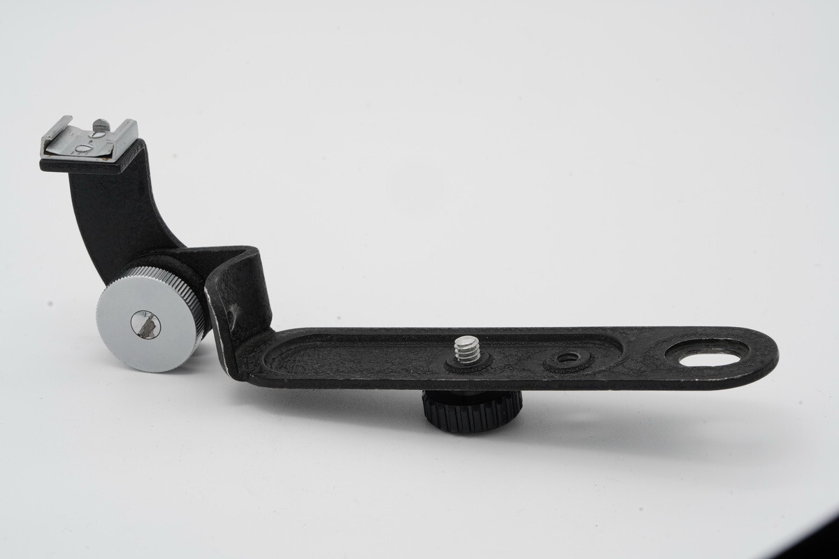 Leica M Flash Bracket "CTOOM" For 1/2'' Thread Bottom Plate M2,M3 and M4.
