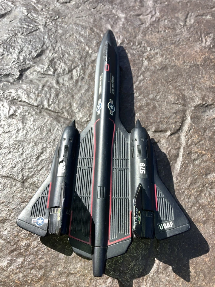 Винтажный литой военный самолет ERTL Lockheed SR-71 Blackbird 1980-е 10 дюймов - Изображение 4 из 4