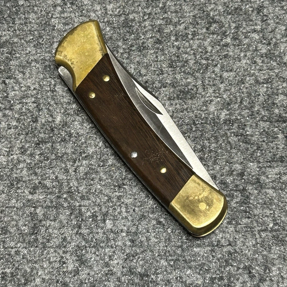 Buck Knife 110 Hunting Lock Blade Pocket C With Leather Sheath Vintage USA  Made - Image 4 of 4