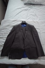 Marks & Spencer 2-Piece Wool Blend Tailored Fit Grey Suit 40R 34-29L - Business
