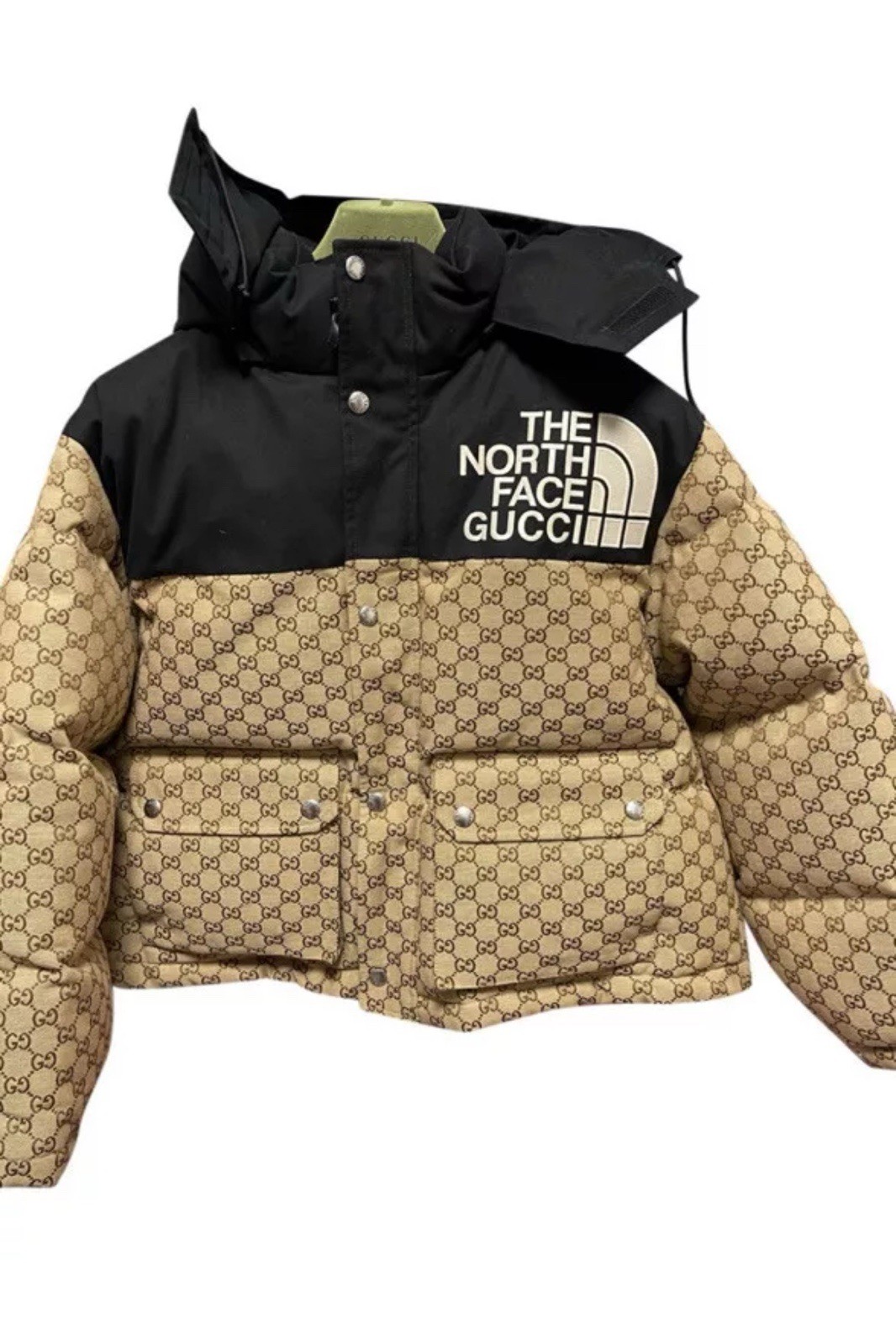 Rare North Face X Gucci Medium Jacket - Limited Edition 2023