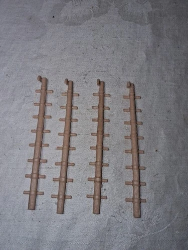 Vintage Marx Battle of the Alamo Sears Heritage Playset Tan Pole Ladder