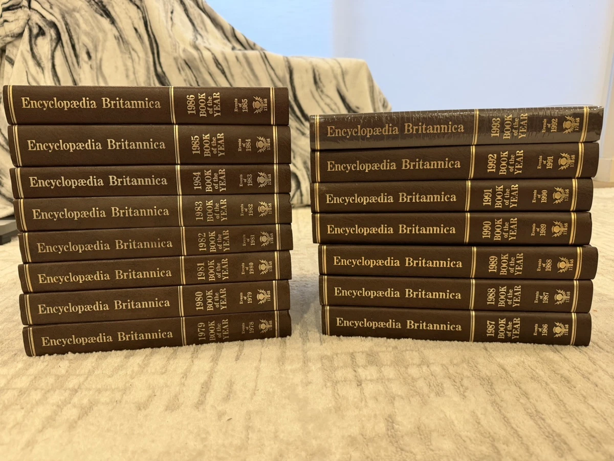 ビジネス・経済 BRITANNICA AUDIO ANNUAL 1977 Britannica Book of the Year 1977: No Author: 9780852293256: Amazon