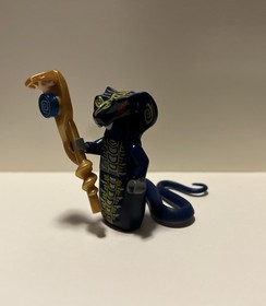 LEGO Ninjago Minifigure: Skales (with Hypnobrai Serpentine Staff)