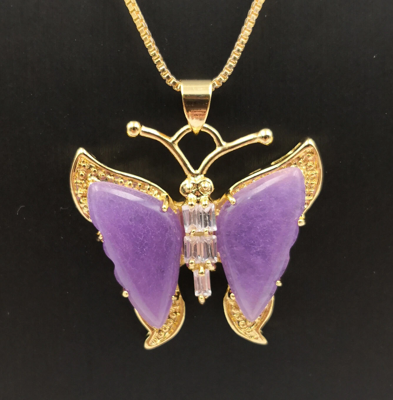 VETEMENTS Collana con ciondolo zirconi farfalla di giada multicolore verde viola 18 kgp