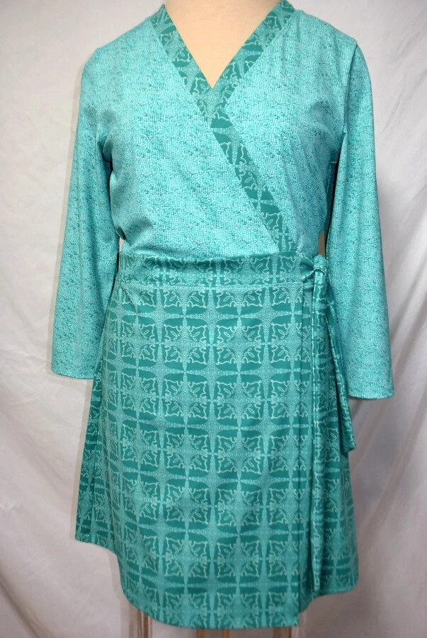 Cabana Life UV Safe Turquoise Print LS Wrap Cover Up Dress Swim/Cruise/Beach-L
Opens in a new window