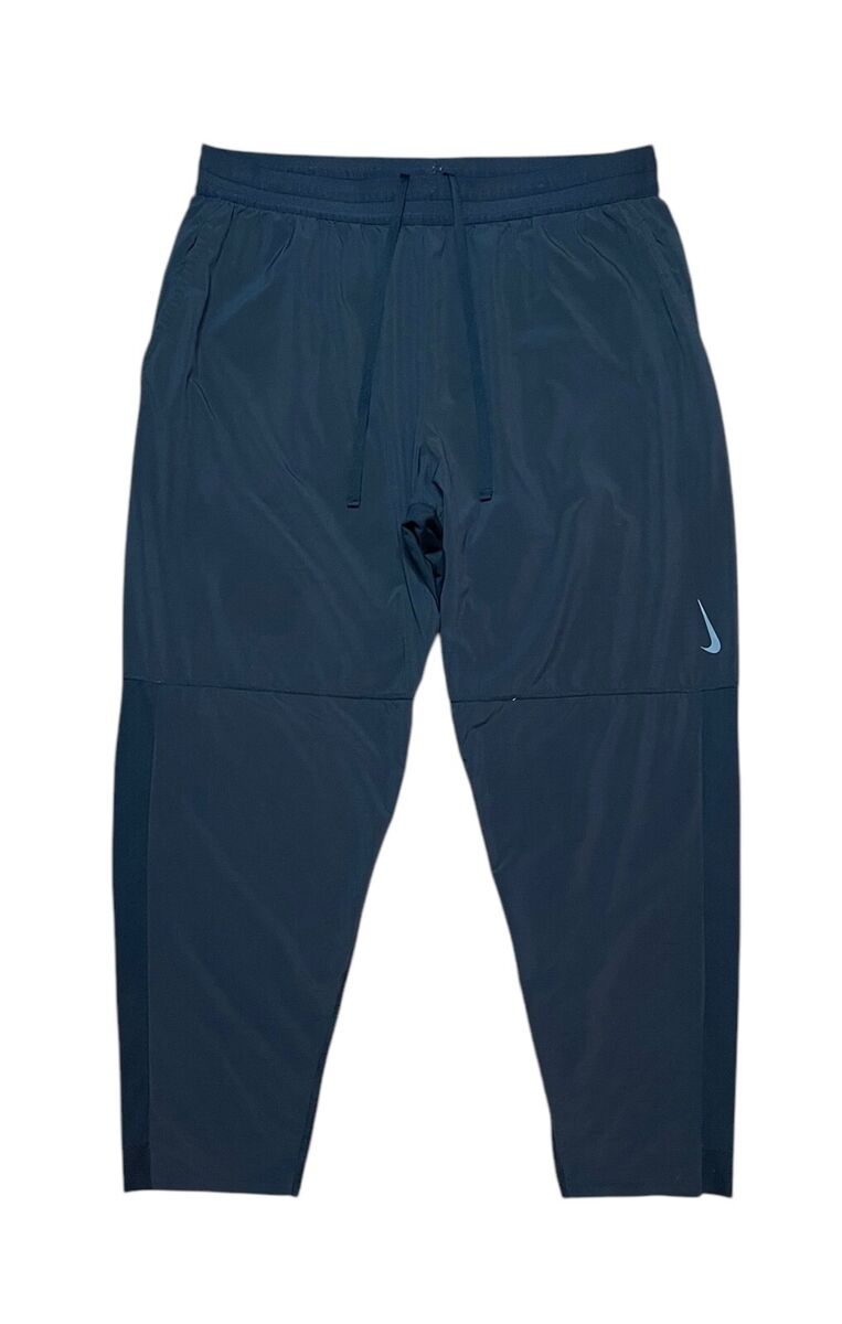 Nike Men's XL Yoga Dri-Fit Standard Fit Training Pants Black Nike Men's XL Yoga Dri-Fit Standard Fit Training Pants Black