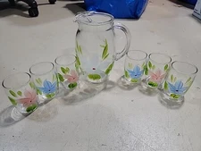 1950’s Hand Painted Juice Pitcher and 6 Juice Glasses Excellent Condition