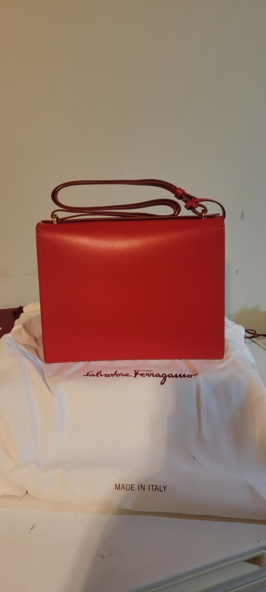 Salvatore Ferragamo バッグmade in Italy Salvatore Ferragamo Marisol Leather Shoulder Bag | eBay
