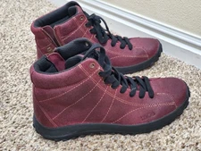 Taos Footwear Trail Mix Burgundy Suede Hiking Boots Women’s Size 9.5