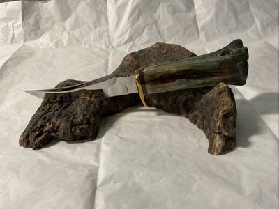 Gary Tucker Custom Fixed4.5 Blade knife Giraffe Bone Handle On Driftwood Stand 