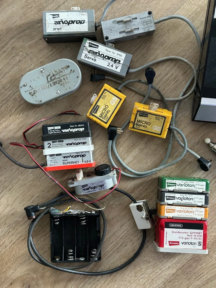 2* Graupner Varioprop Fernsteuerung + Komponenten Vintage + mini PROP 4 Anleitun - Bild 2 von 4