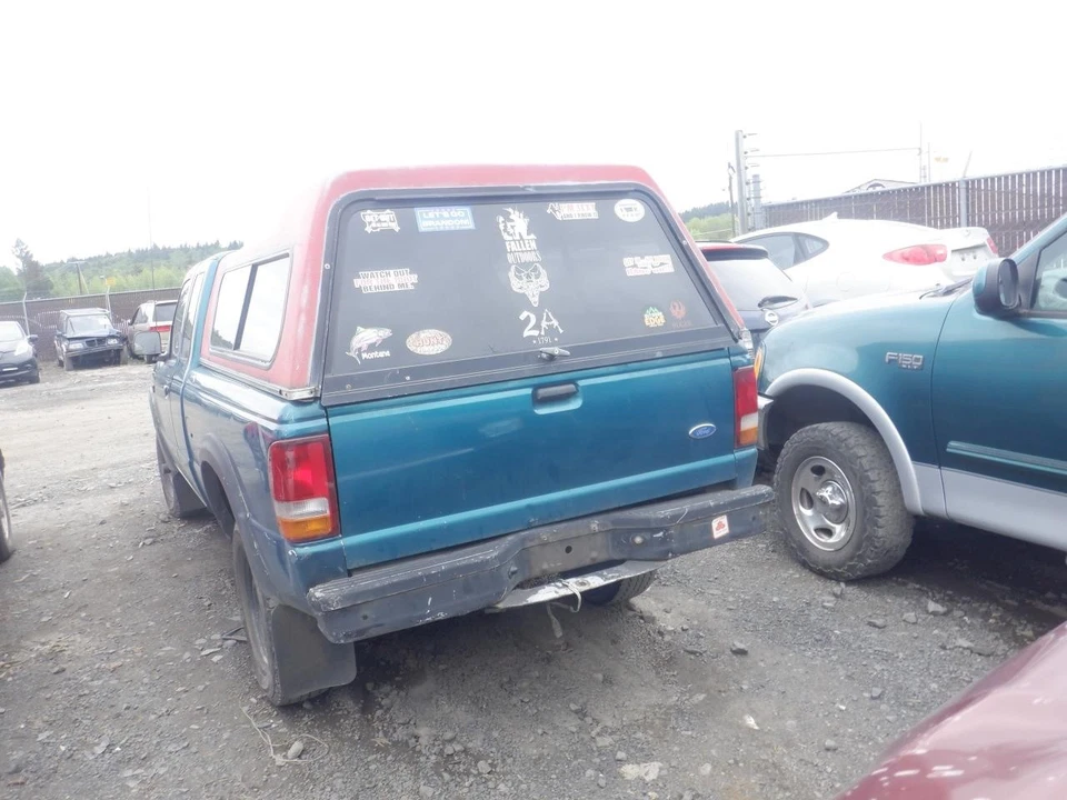 Used Left Windshield Wiper Linkage fits: 1995 Ford Ranger Left Grade A - Image 3 of 4