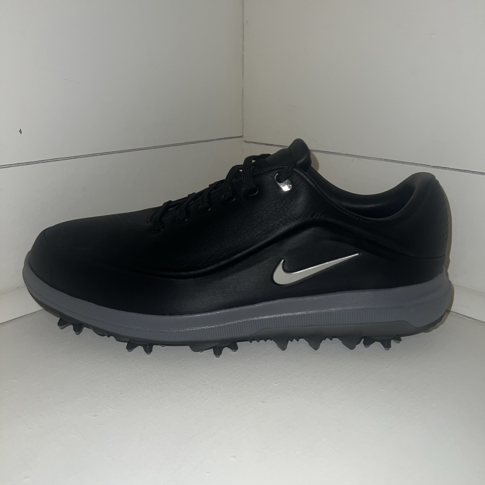 Nike Air Zoom Precision Golf Shoes for Women Size 10.5 in Black 866066-002-image