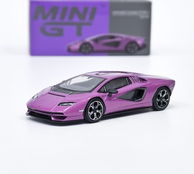 Lamborghini Countach LPI 800-4 Viola 30. - Mini GT 1:64