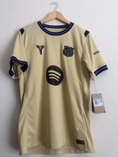 Ultimate FC Barcelona Collector and Super Fan Gift Guide 31