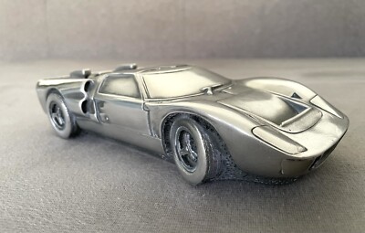 Compulsion Gallery Ford GT40 Le Mans Rennwagen Modellauto (1:18)