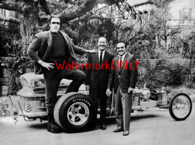 ''Drag-U-La'' & ''Herman'' & Builder George Barris 1960's TV Hot Rod PHOTO!  #(45)