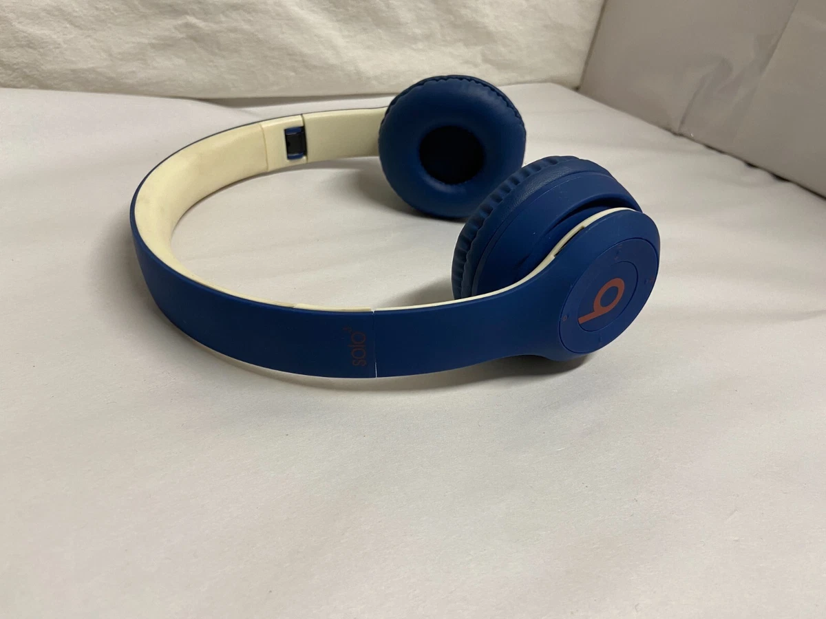 Beats Solo3 ワイヤレス ヘッドフォン クラブネイビー Amazon.com: Beats Solo3 Wireless On-Ear Headphones - Beats Club