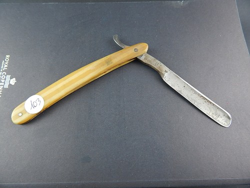 ANTICO RASOIO A MANO 2 ELEFANTI CURTEN W LAMA SOLINGEN MANICO OSSO COLLEZIONE - 第 1/6 張圖片