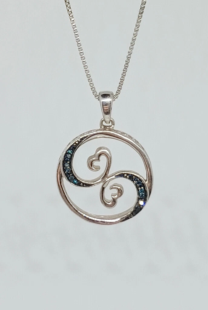 Kay jewelers store love necklace
