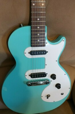 Epiphone Les Paul SL Bundle Player Pack Pacific Blue. Brand New w