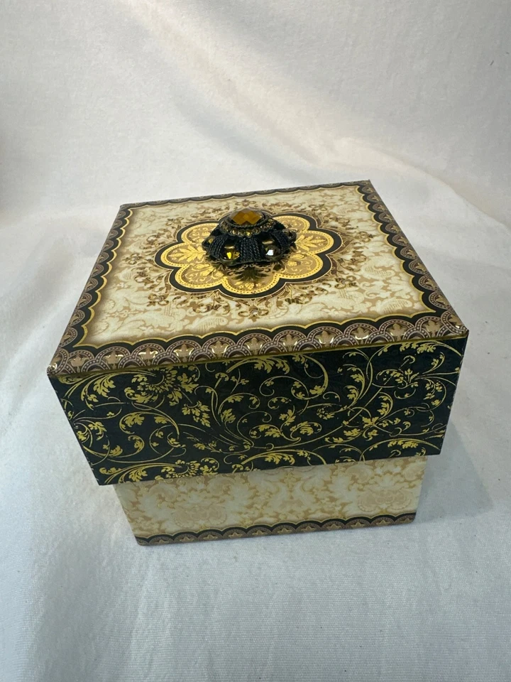 Punch Studio Elegant Square Decorative Box Floral Gold & Black Ornamental Lid - Image 4 of 4
