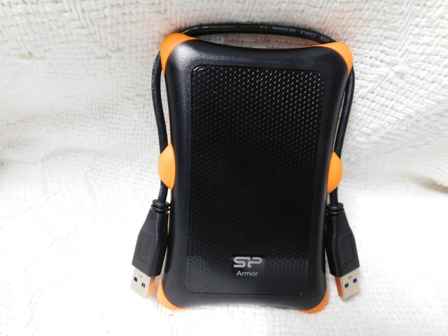 portable 1 terabyte hard drive