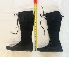 Minnetonka Moccasin Black 17" Tall Lace Up Fringe Boho Boots 1429, US Sz 8