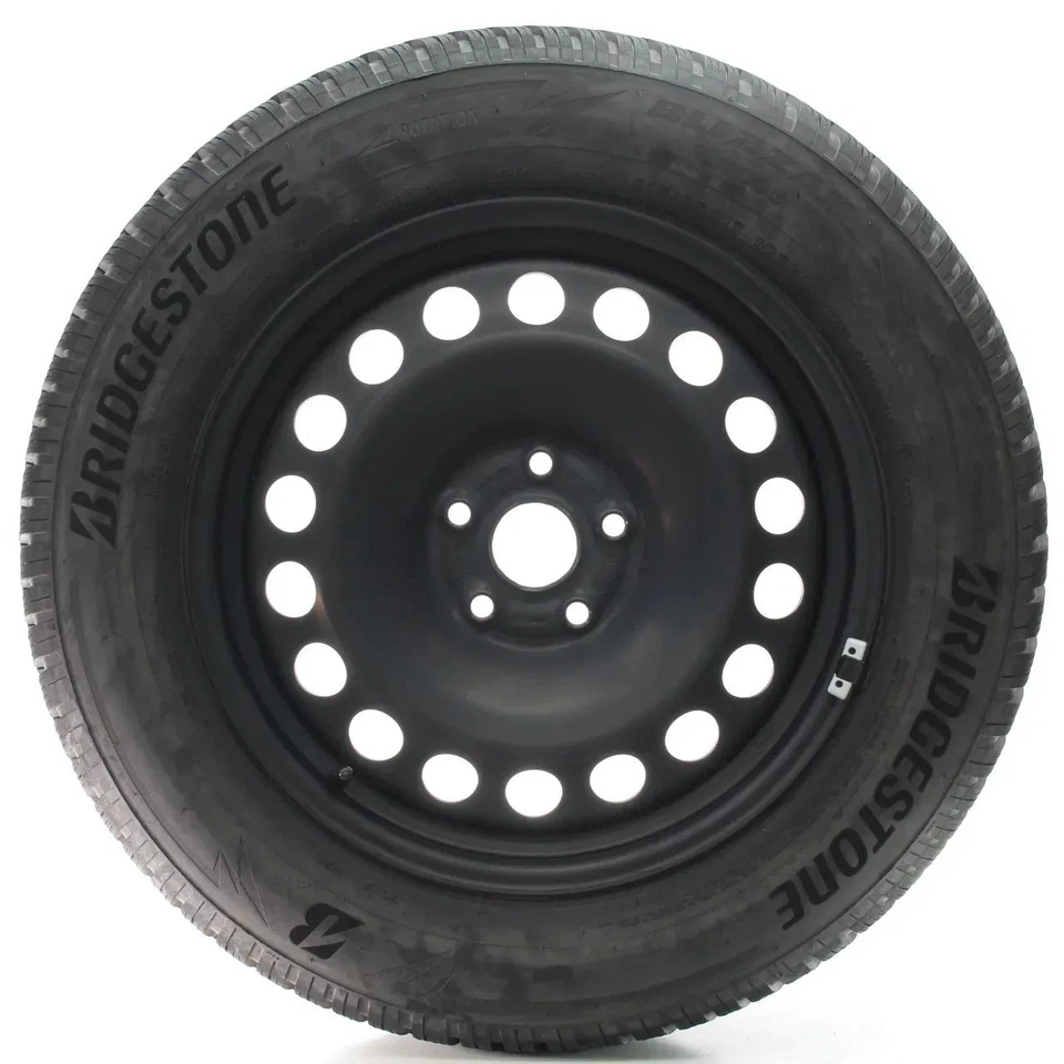 Audi Q3 F3B VW Tiguan AD1 Winterräder Bridgestone 215/65R17 DOT22 5QF601027J/K - Bild 2 von 4