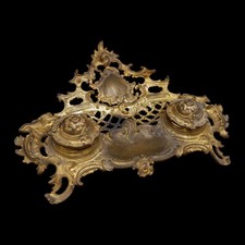 ANTICO CALAMAIO DA SCRIVANIA IN METALLO DORATO – STILE ROCOCÒ – FINE XIX /...