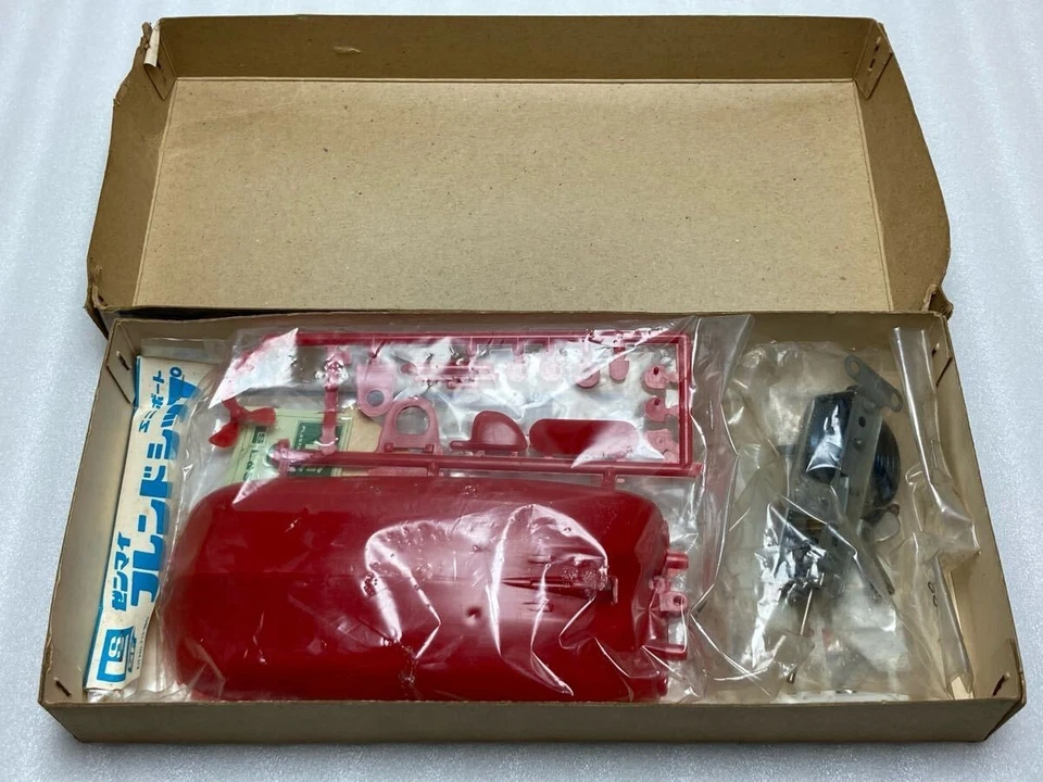 LS LS SF Mini Barca Primavera Amicizia Motorizzata Showa Retrò Plastica Non... - Immagine 2 di 4