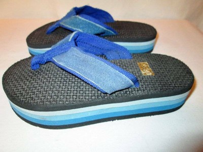 80s flip flops