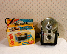 Kodak Fun Saver 35mm Outdoor Use Camera 27 Exposures New 97 w/Brownie Starflash