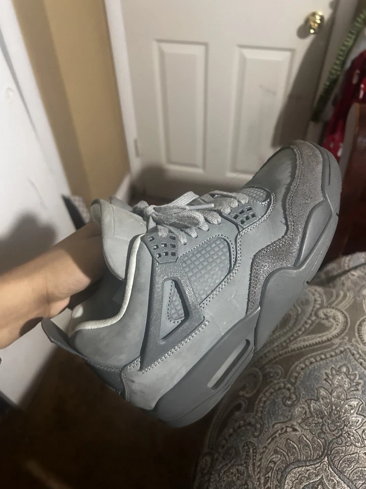 Zapatillas Gris Jordan’s 4 #jordan4s Talla 7.5 Viene Con Caja Foto 2 de 4