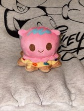 Disney Munchlings Target Edition Street Food Fusion PEARL Mochi Beignet Sundae
