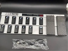 Behringer FCB1010 MIDI Foot Controller (power cord included)