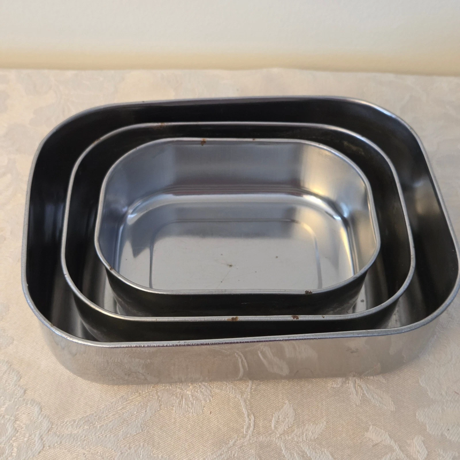 Vintage Interpur Stainless Steel Roasting Pan Set Japan 3 Nesting Baking Pans
Opens in a new window