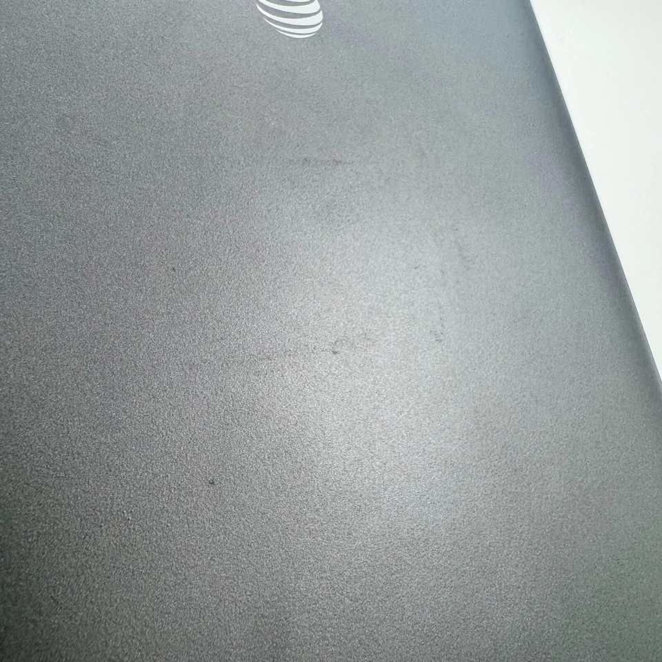 SAMSUNG GALAXY TAB E SM-T377A AT&T *WORKING* GRADE B - Image 3 of 4