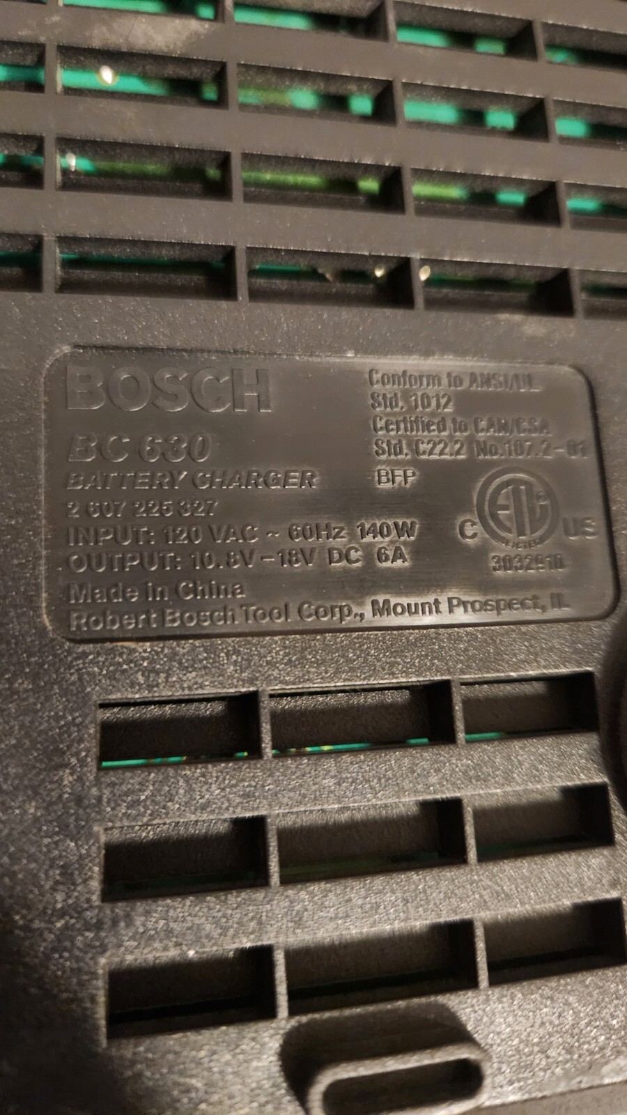 Bosch BC630 14.4to18Volt Lithium 30Minute Battery Charger And Batteries eBay