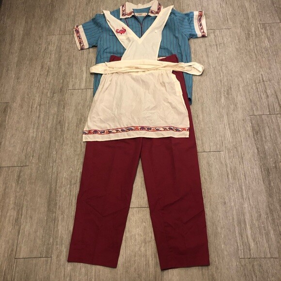 Disney Animal Kingdom Safari Diorama cast uniform small | eBay