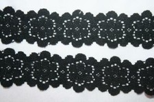 7 yards black daisy floral pattern stretch lace 1.25" wide