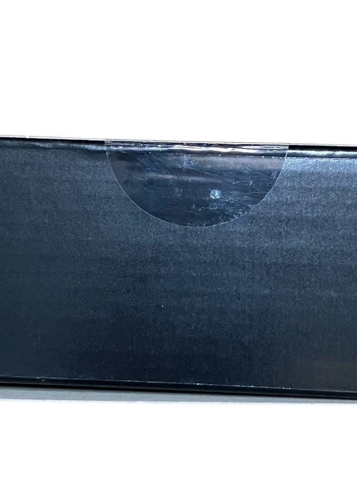 Wacom PTH-651  silver Intuos Pro Medium Creative Pen & Touch Tablet - Image 3 of 4