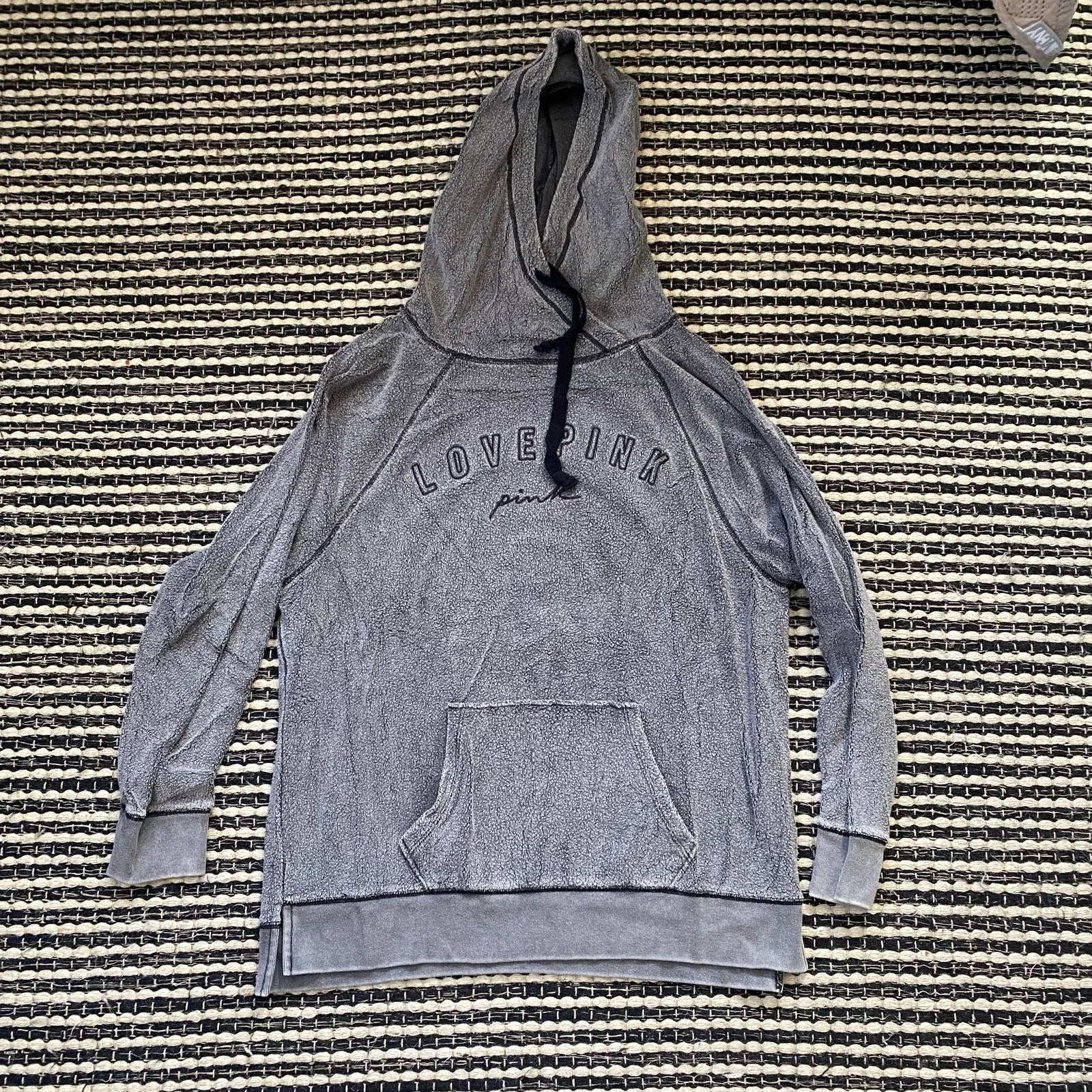 UNDERCOVER Felpa con cappuccio VS Victoria Secret LOVE PINK Fuzzy donna grigia spessa M